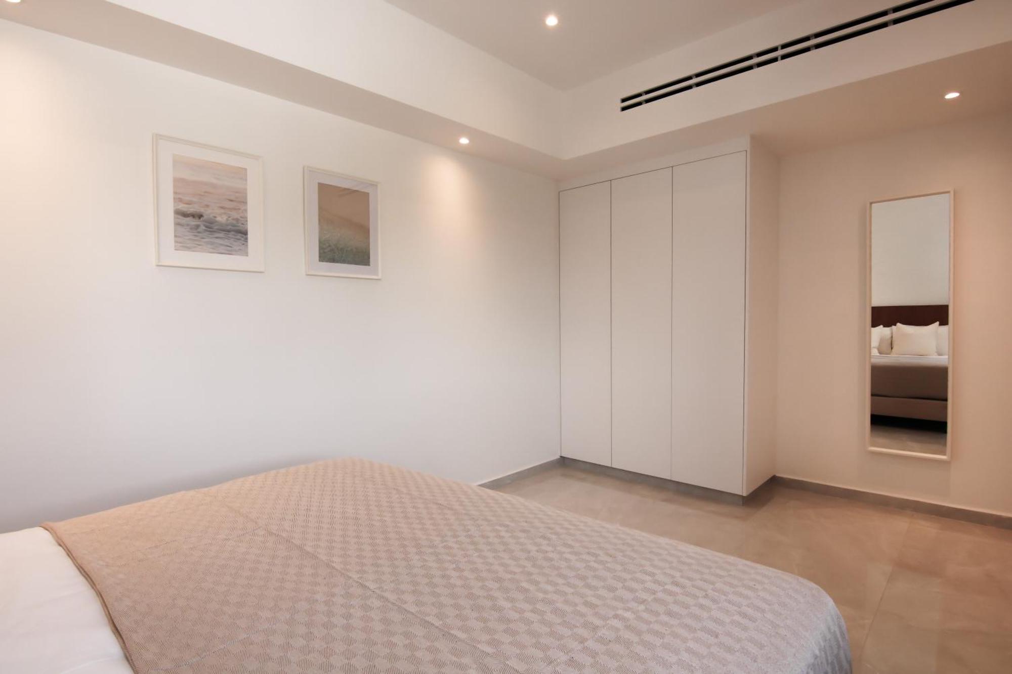 Phaedrus Living Luxury Seaview Coral Bay Villa Peyia Ngoại thất bức ảnh